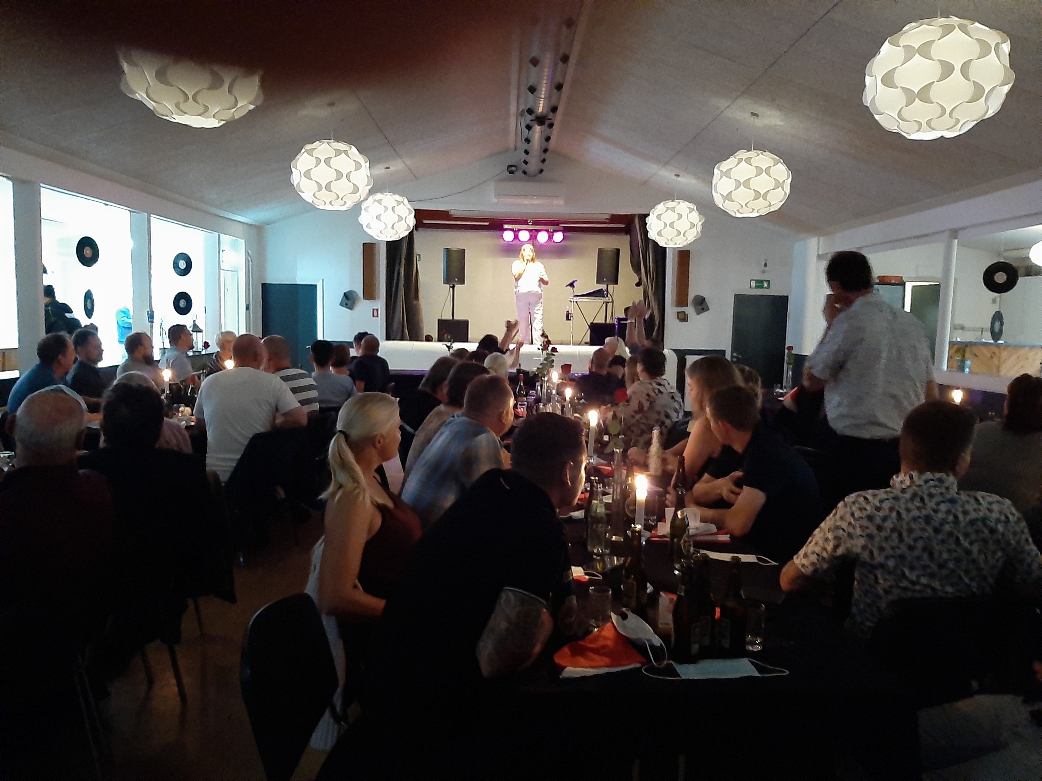 Come back fest i Kirke Helsinge forsamlingshus